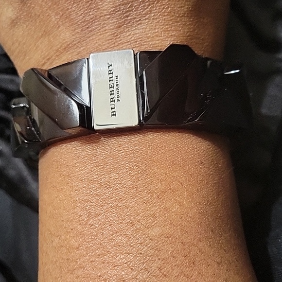 BURBERRY LONDON ACRYLIC LUCITE BRACELET CUFF BANGLE EUC - Picture 7 of 10